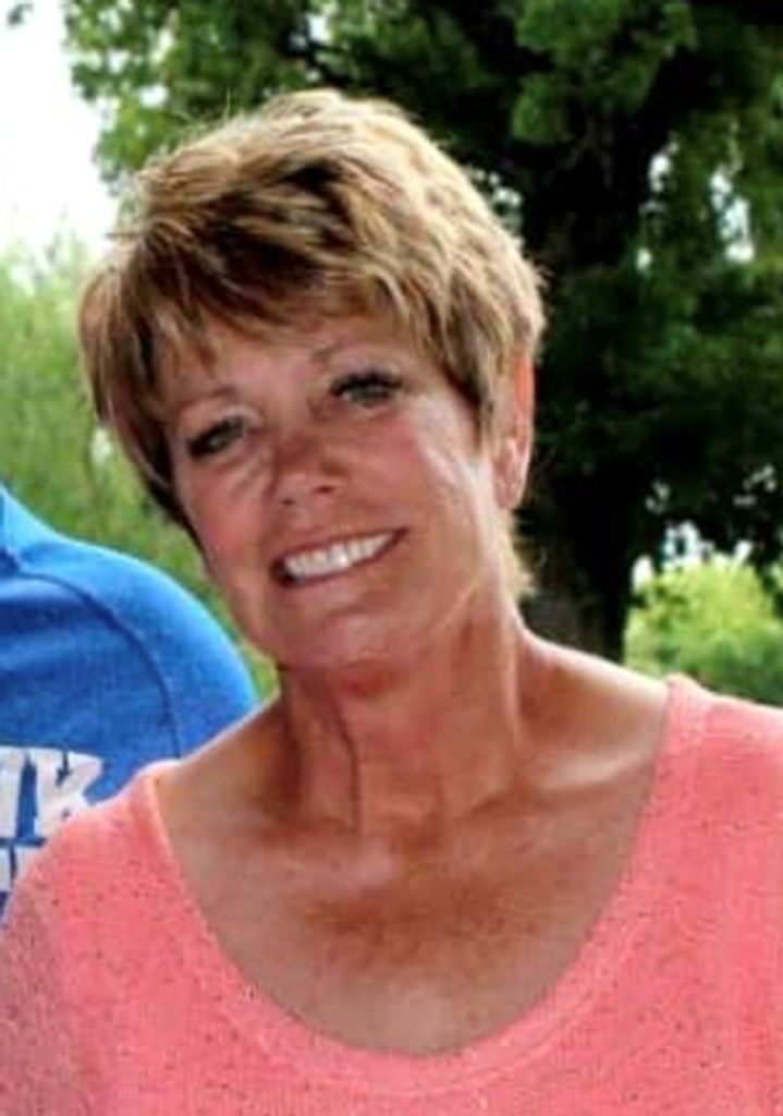 Lezlie F. Hensley Profile Photo