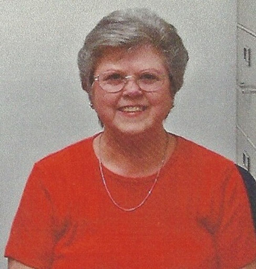 Linda Dobbs Watkins Profile Photo
