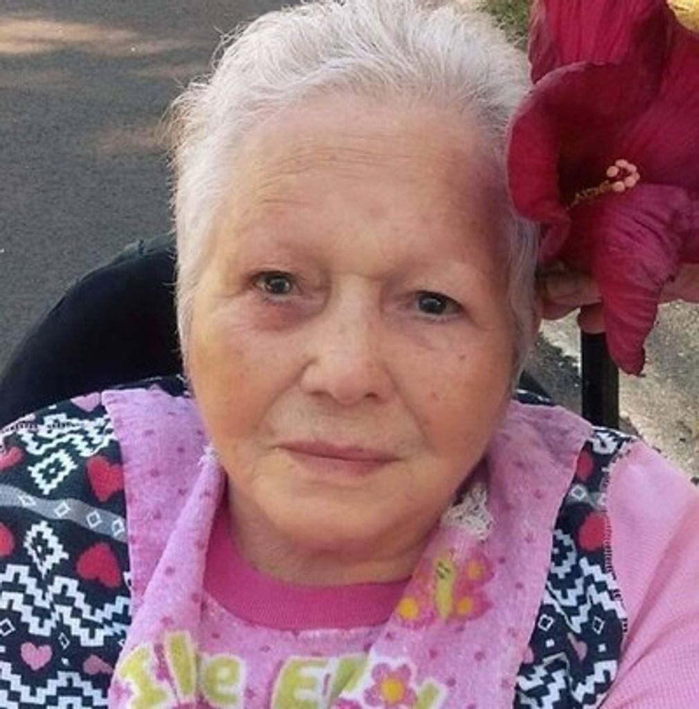 Angelita Perez-Mercado Profile Photo