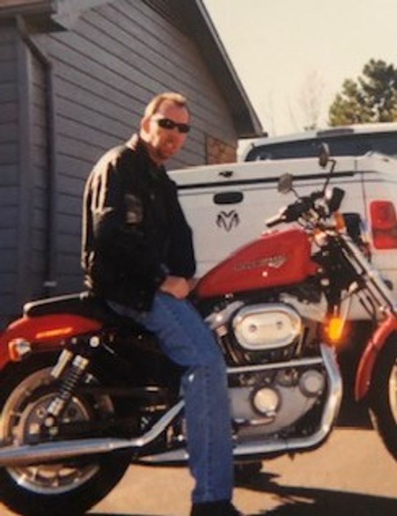 Ellis Eugene Salyers