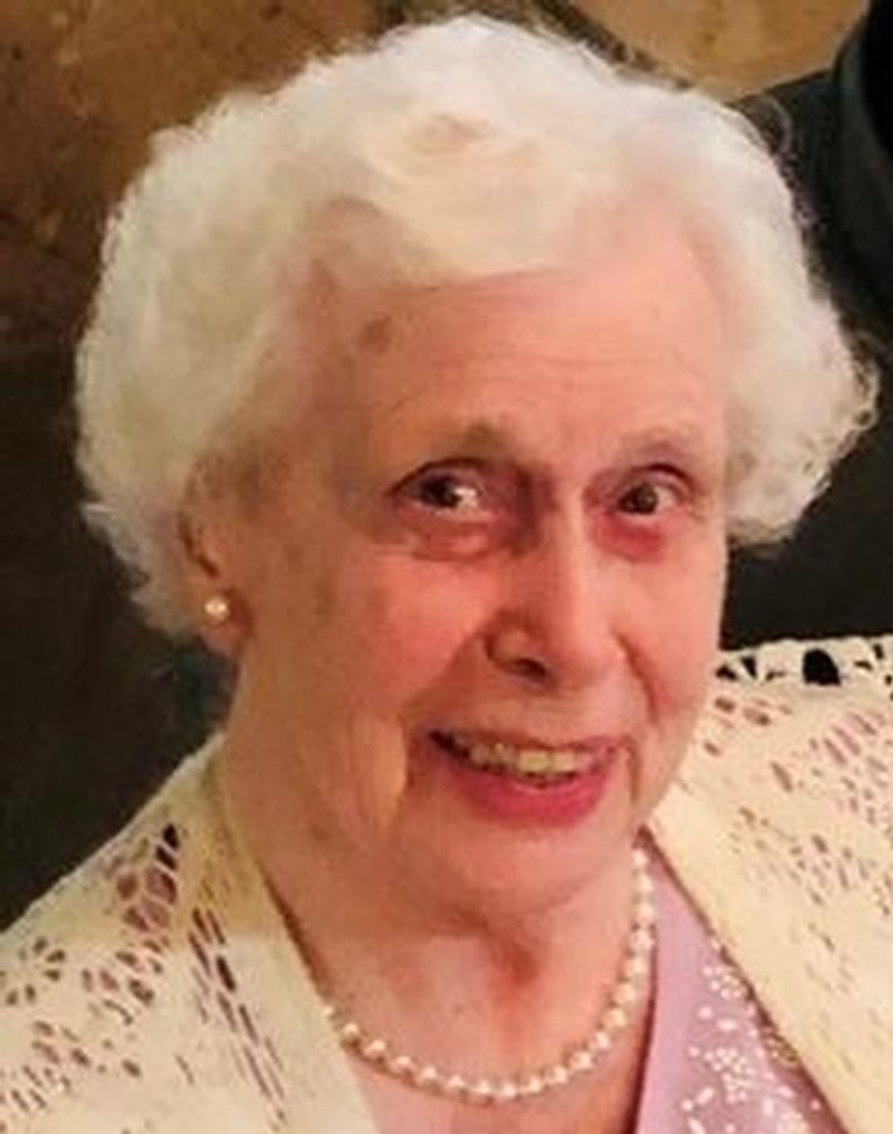 Helen Olivier Profile Photo