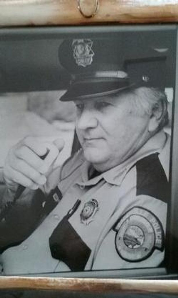 Maxim Squiers Profile Photo