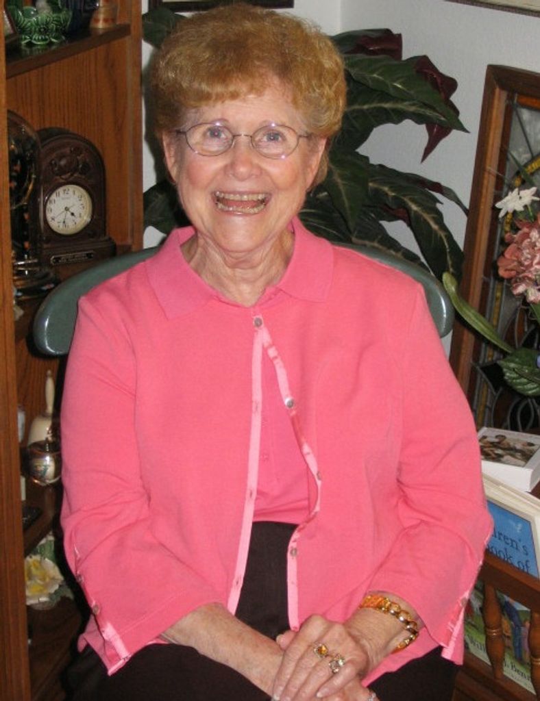 Madlyn (Pierce)  Howard Profile Photo