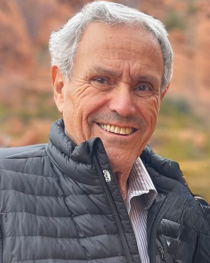 Enrique Rascon's obituary image