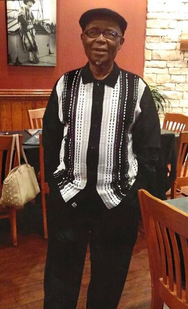 Johnny Parms, Jr. Profile Photo