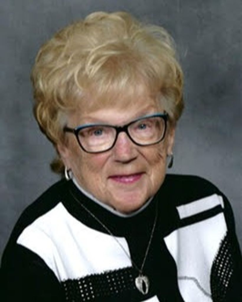 Darlene (Dinkel) Braun