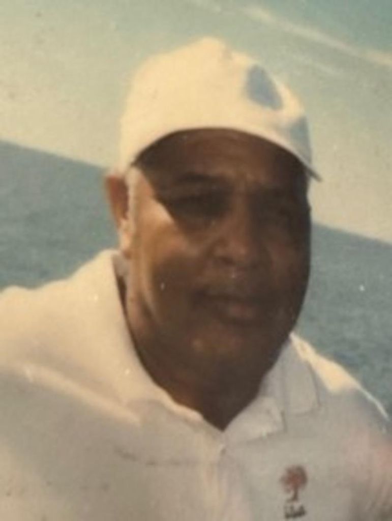 Lewis Lee Crews Profile Photo