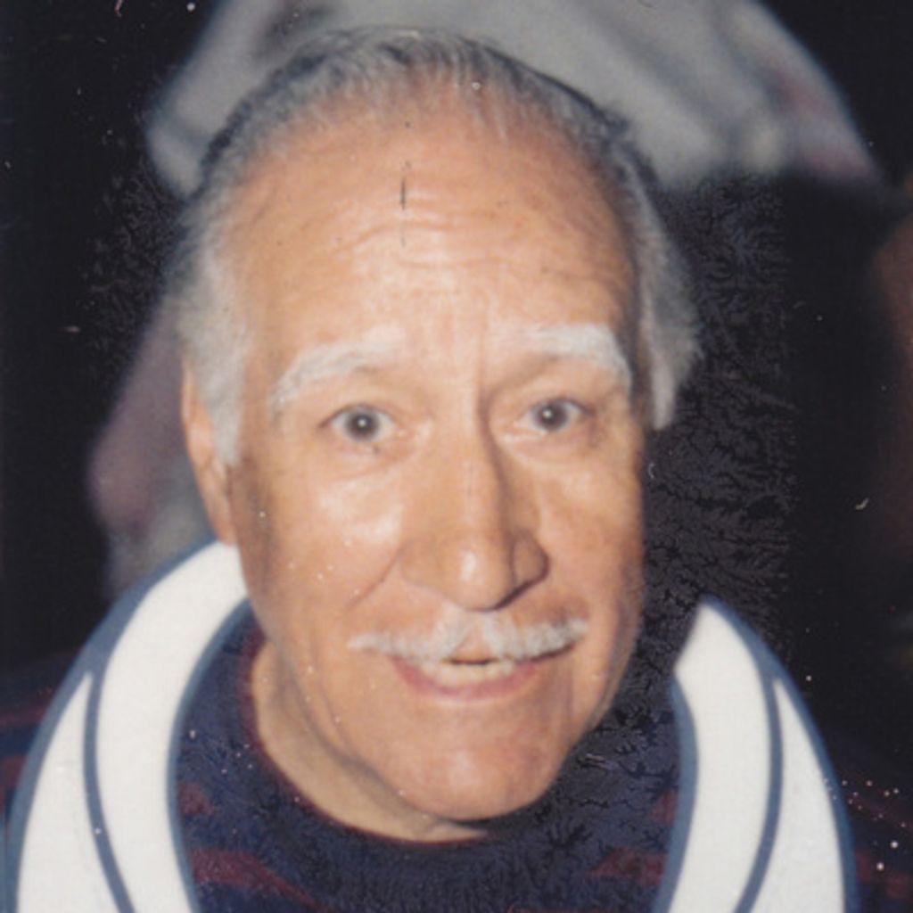 Joe Earl Ruiz Profile Photo