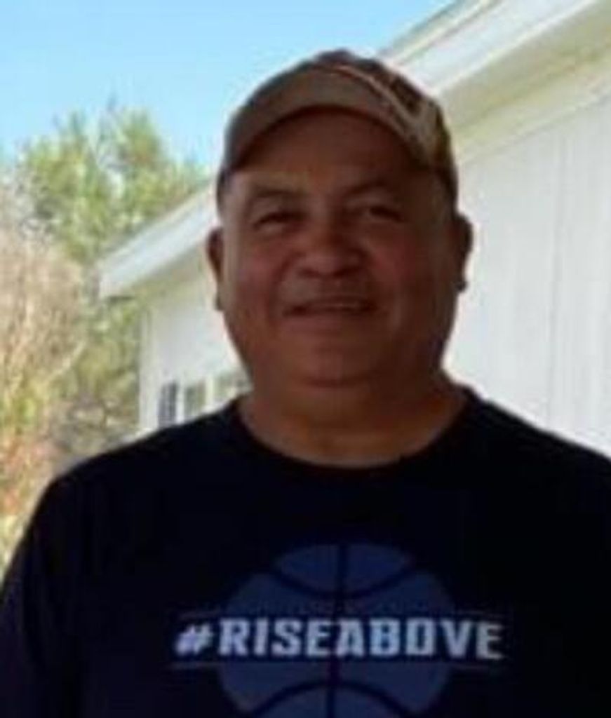 Gilbert Rojas Profile Photo