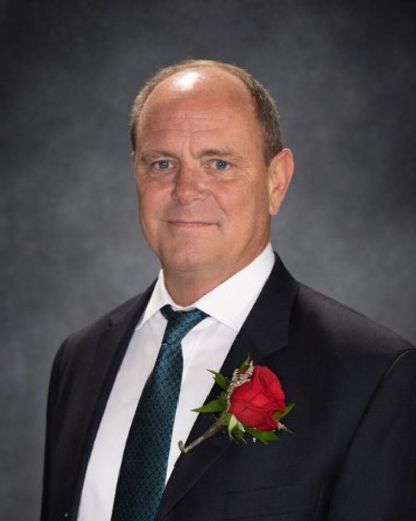 Wayne Thomas Champagne