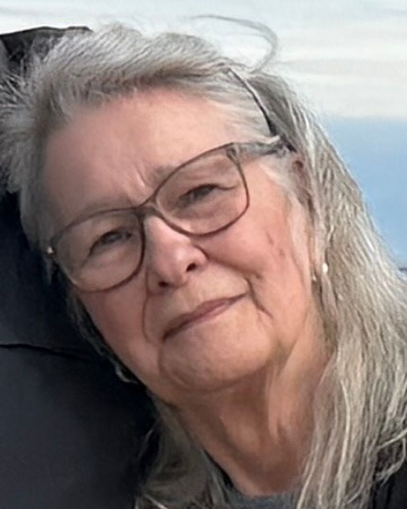 Robin Lynne Johnson Profile Photo