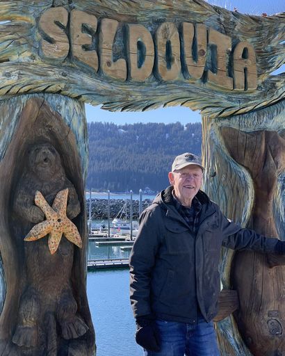 Clair D. Lent's obituary image