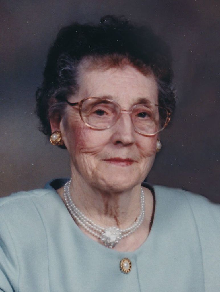 Bernadette  Maahs