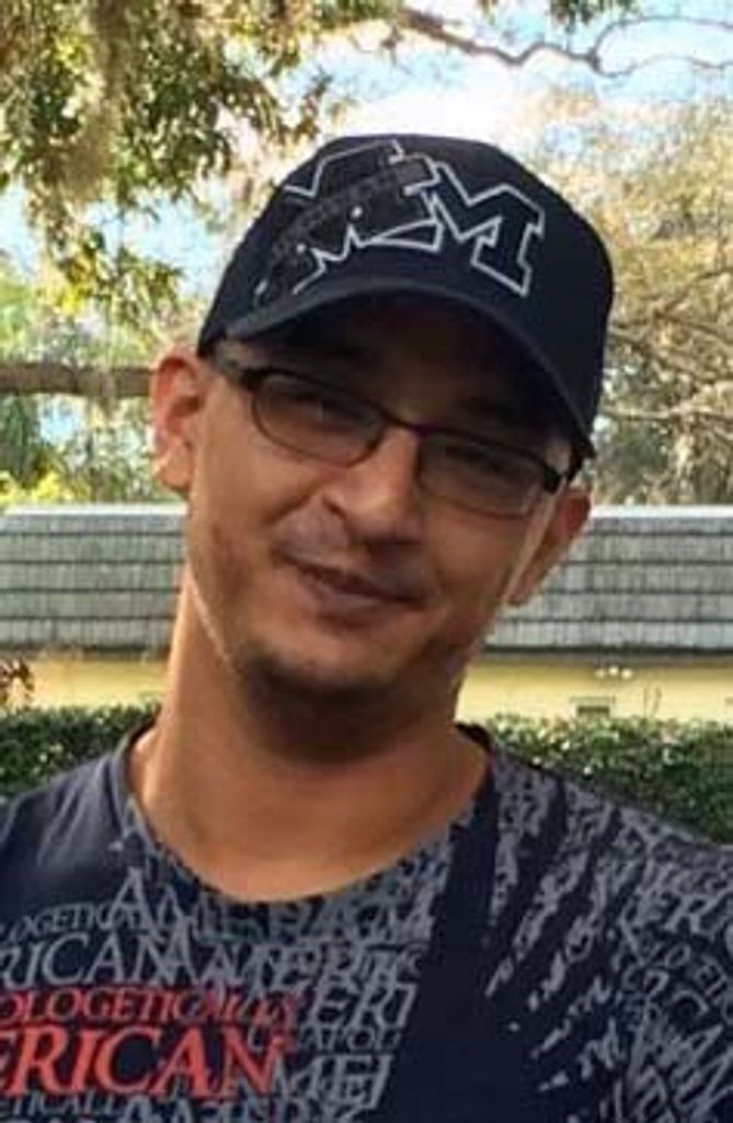 Peter Danyeal Bennett Profile Photo