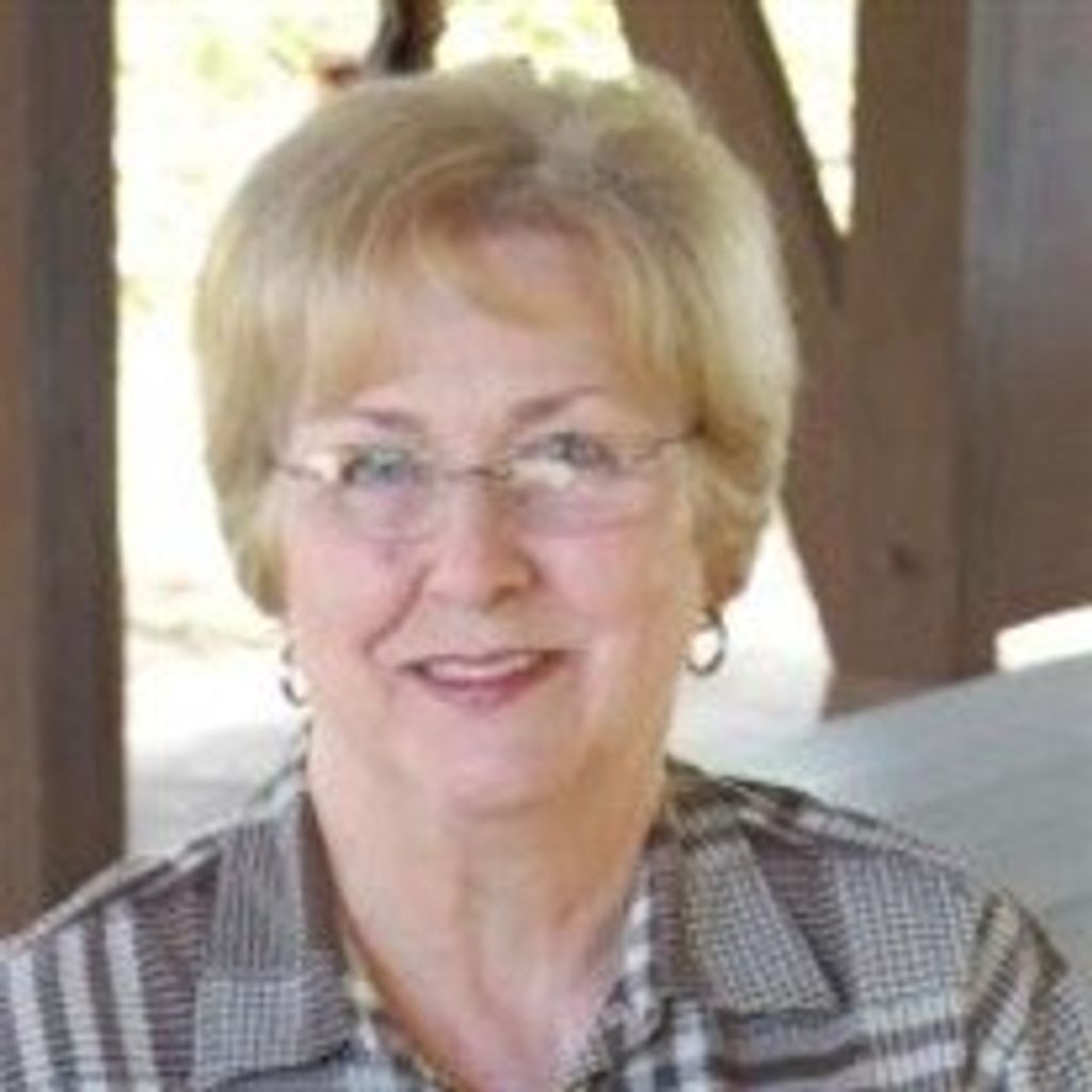 Carolyn Hennessey