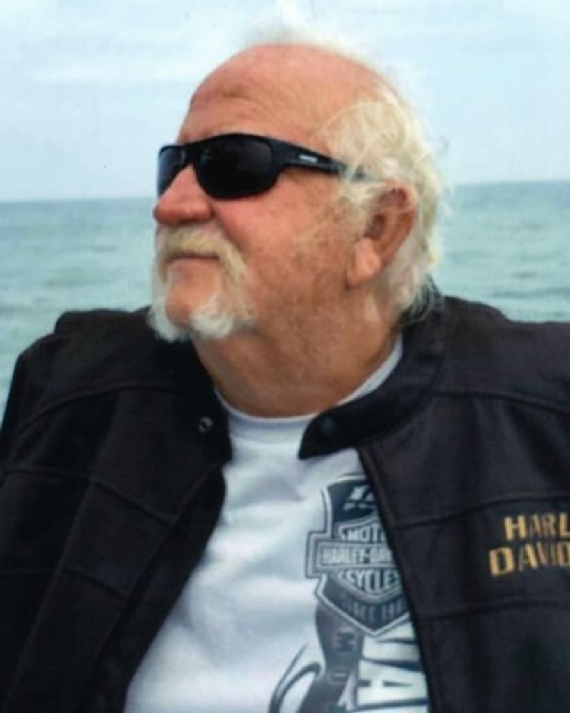 Charlie Burton, III Profile Photo