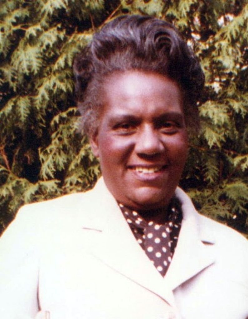 Clyde E. Holloway Profile Photo