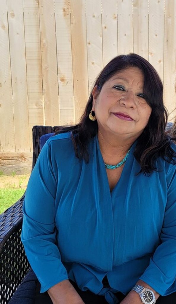 Elvira Martinez De Acevedo Profile Photo