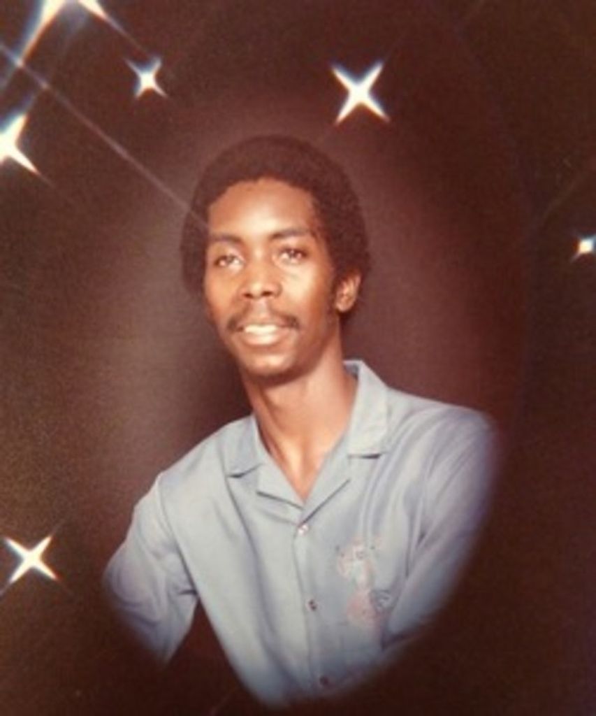 Alfred Robinson Profile Photo