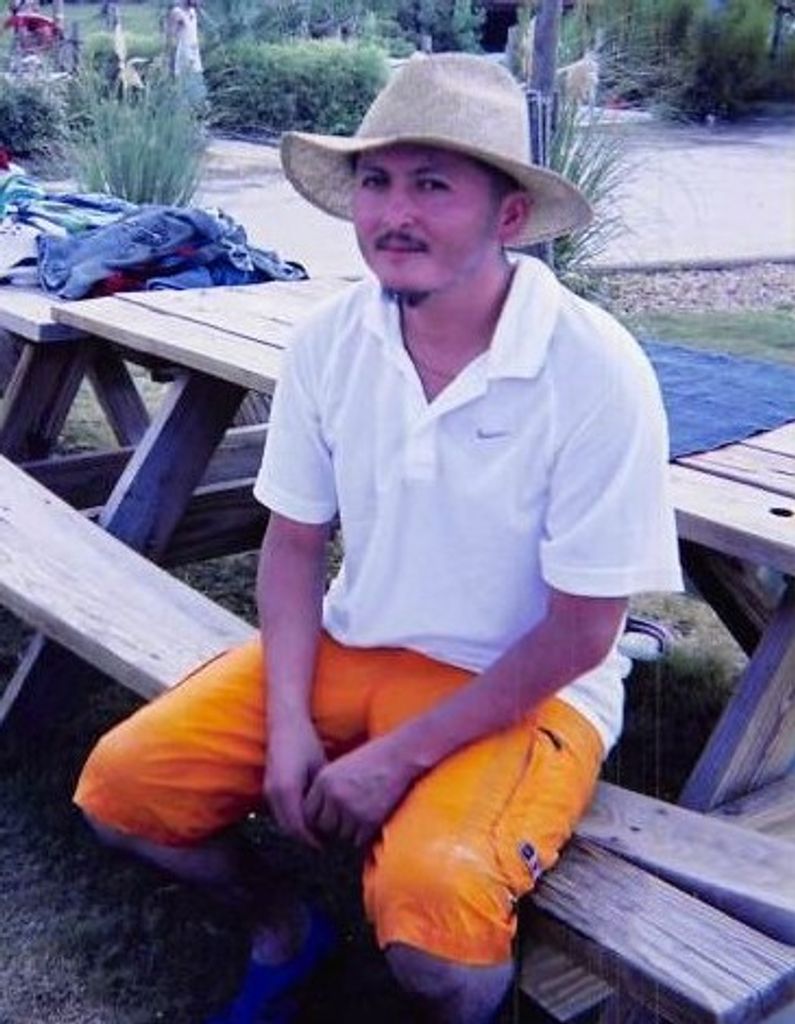 JUAN SEGOVIA RAMIREZ