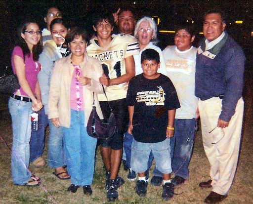 Yolanda C. Gonzalez photo gallery thumbnail 183 of 357