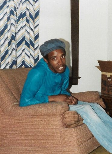 Charles Cyrue Cox photo gallery thumbnail 8 of 38