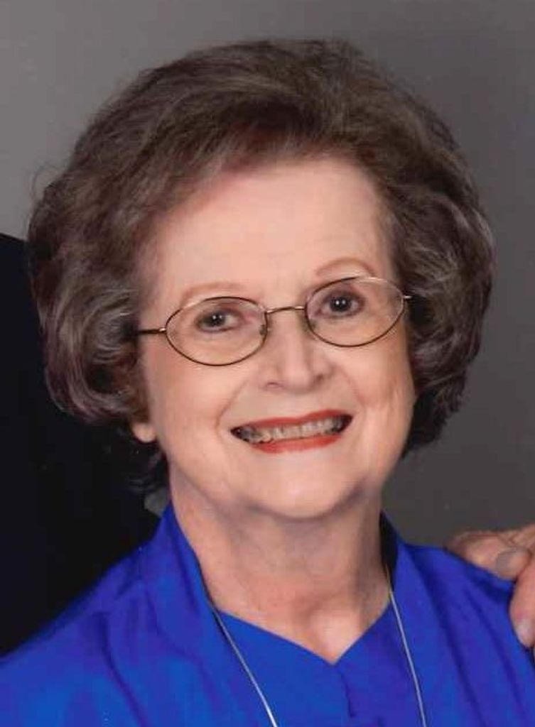 Jane Oliver Profile Photo
