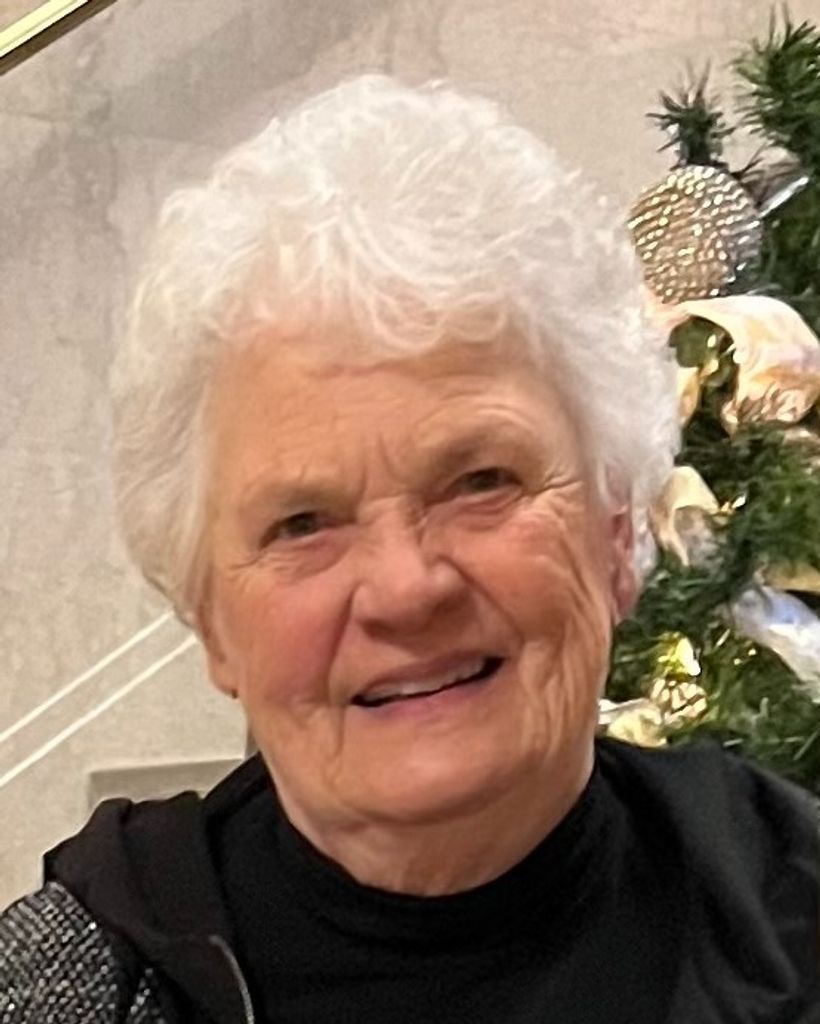 Mary Lou Kalisch Holmes