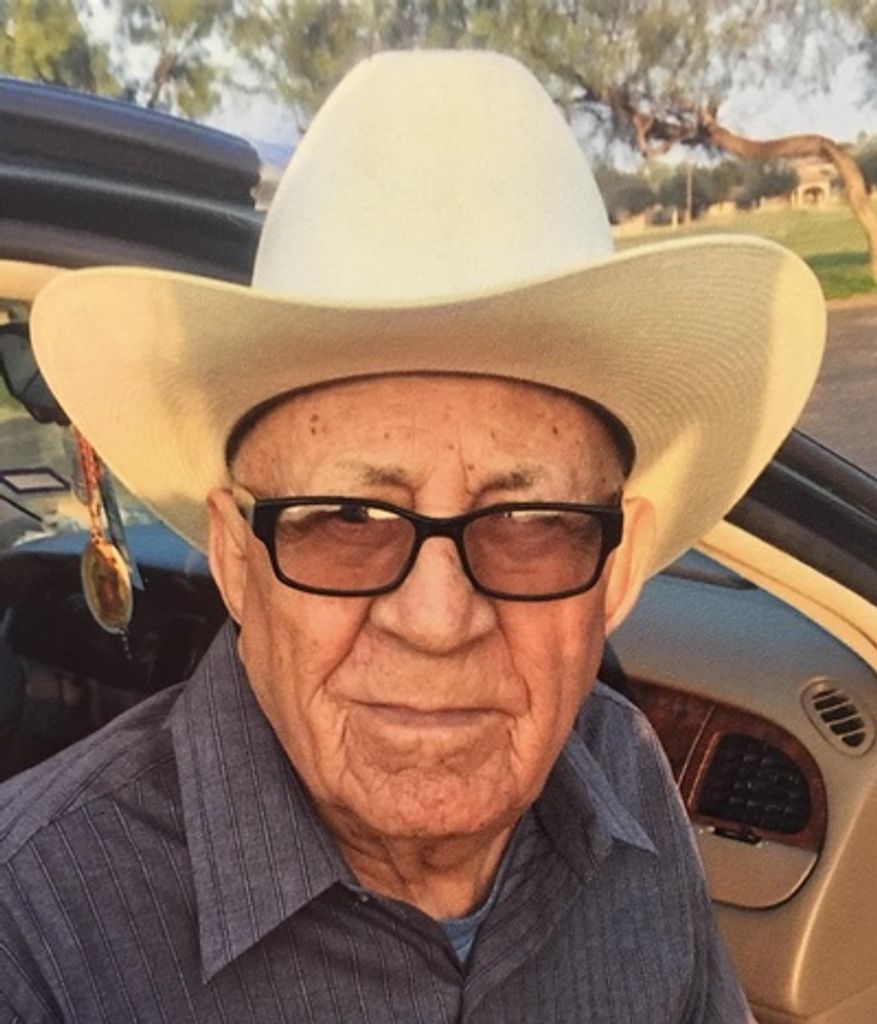 Santiago "Chago" Solis Profile Photo