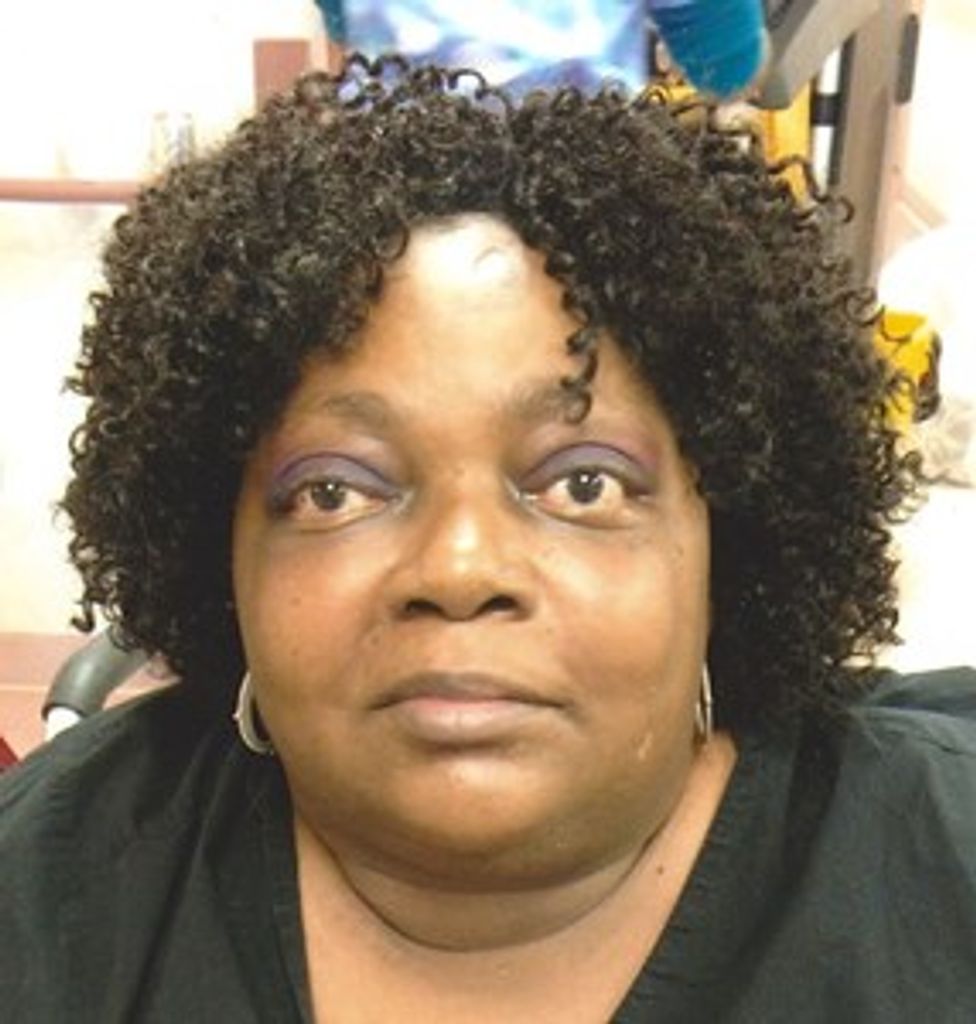 Sandra Barron Profile Photo