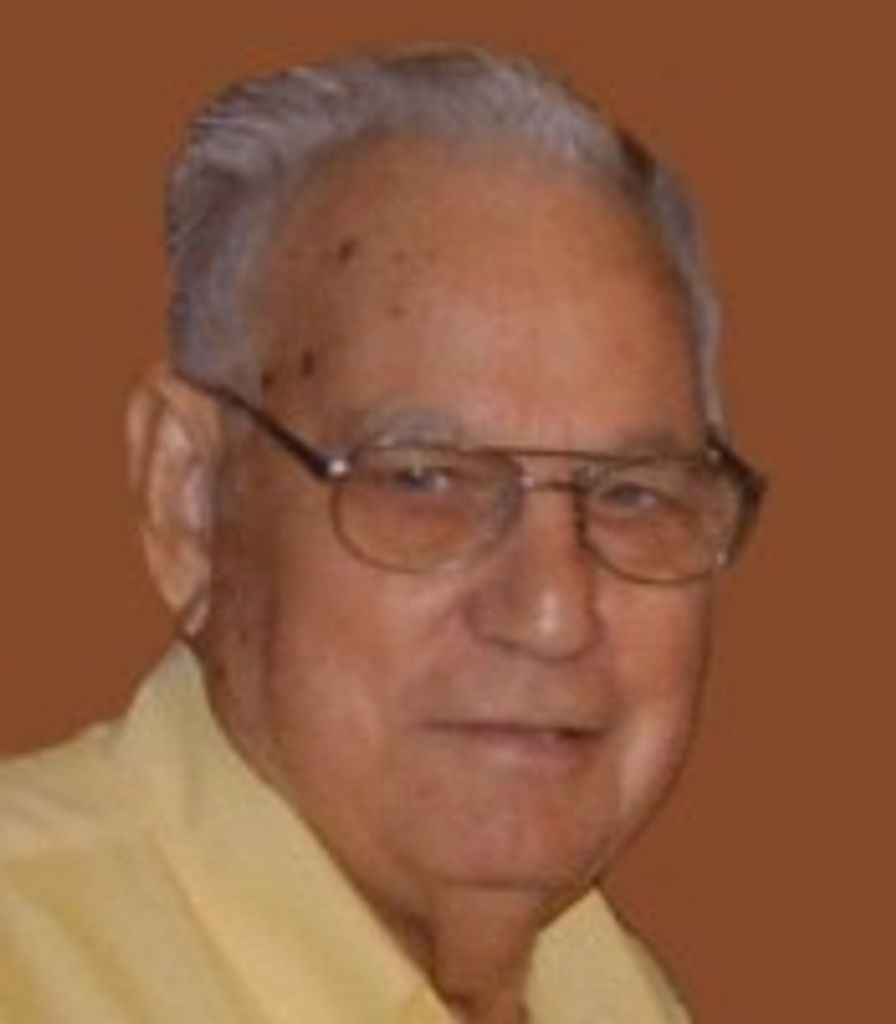 Mr.  Lloyd Earl Mclaughlin, 84
