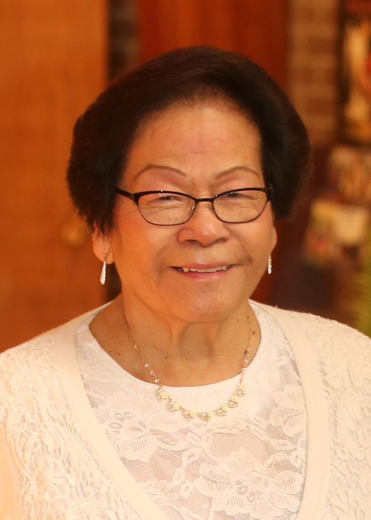 Efigenia "Effie" Ukno