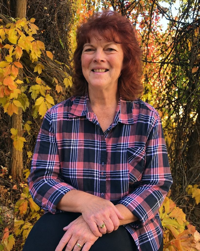 Julie Pace Devlin Profile Photo