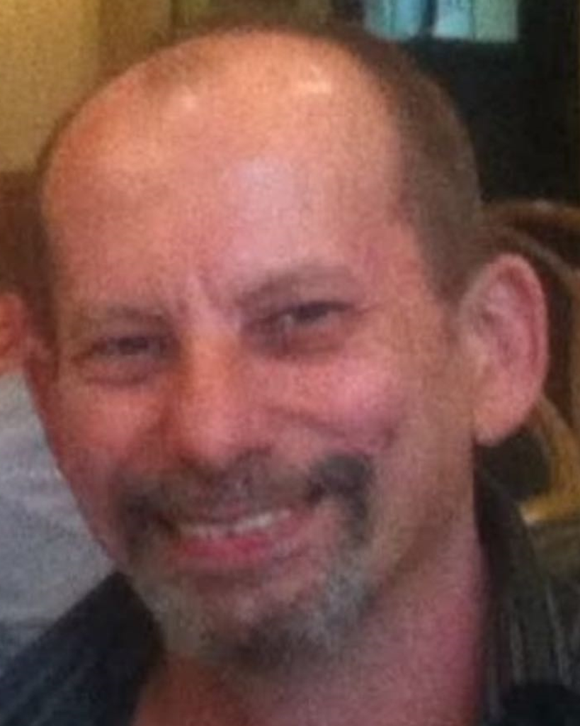 Bruce Lindsy Gray