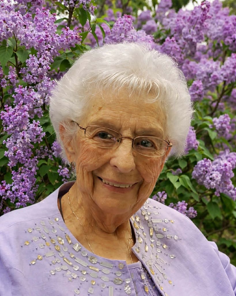 Rebecca Jeannine Beach Profile Photo