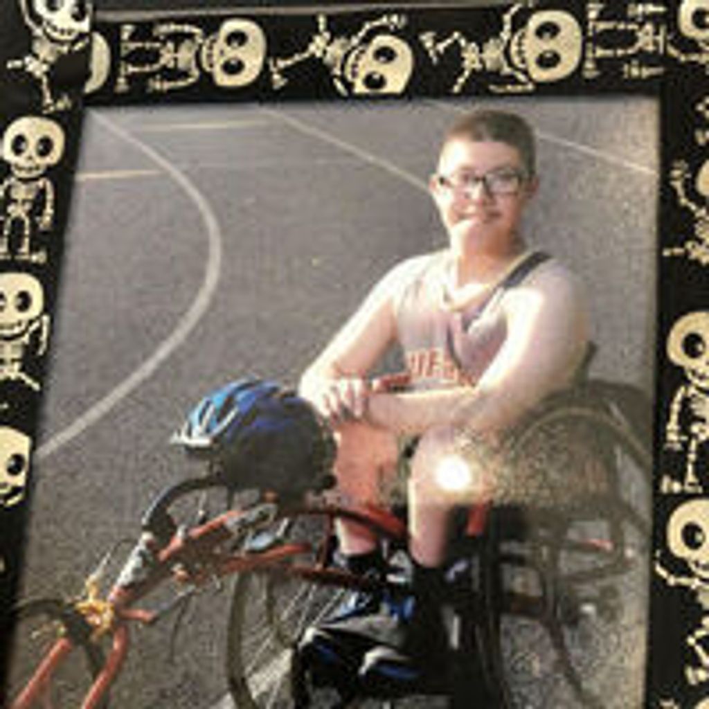 John Devin Elliott Profile Photo