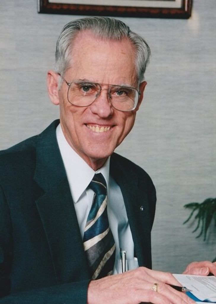 Robert Cunningham Profile Photo