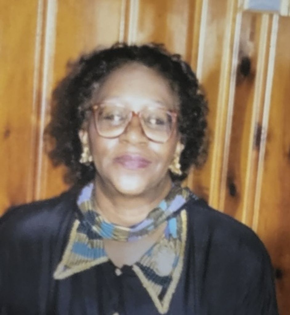 Evelyn Johnson Thomas