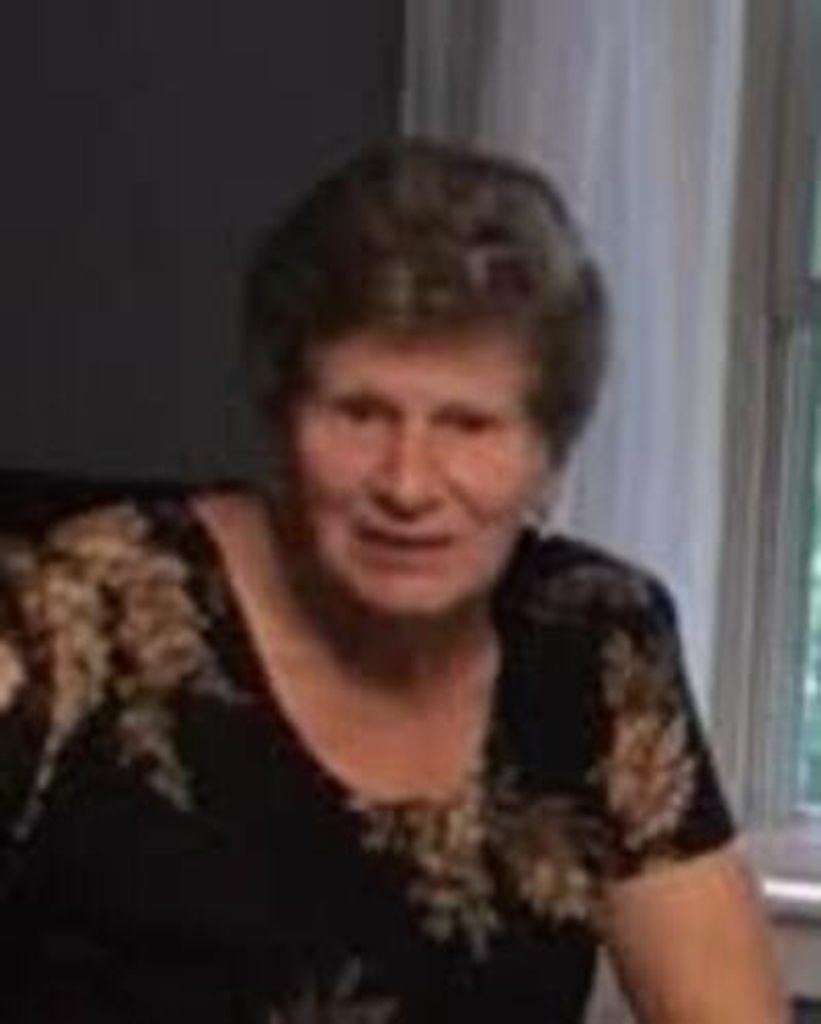 Anthoula Vrahliotis Profile Photo