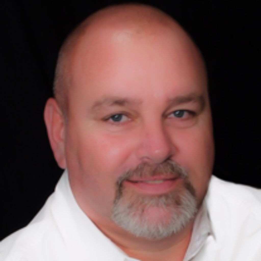 Michael Ray Graham