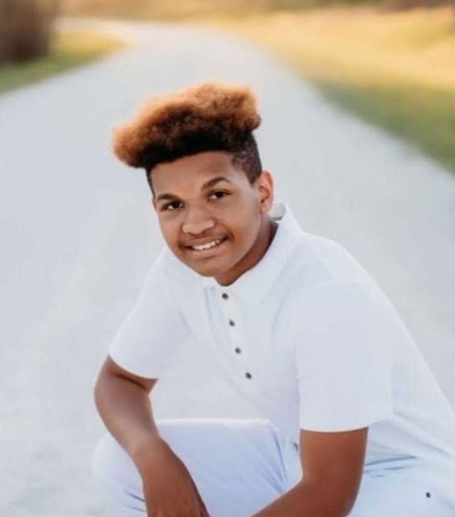 Byron J Washington-Urbano