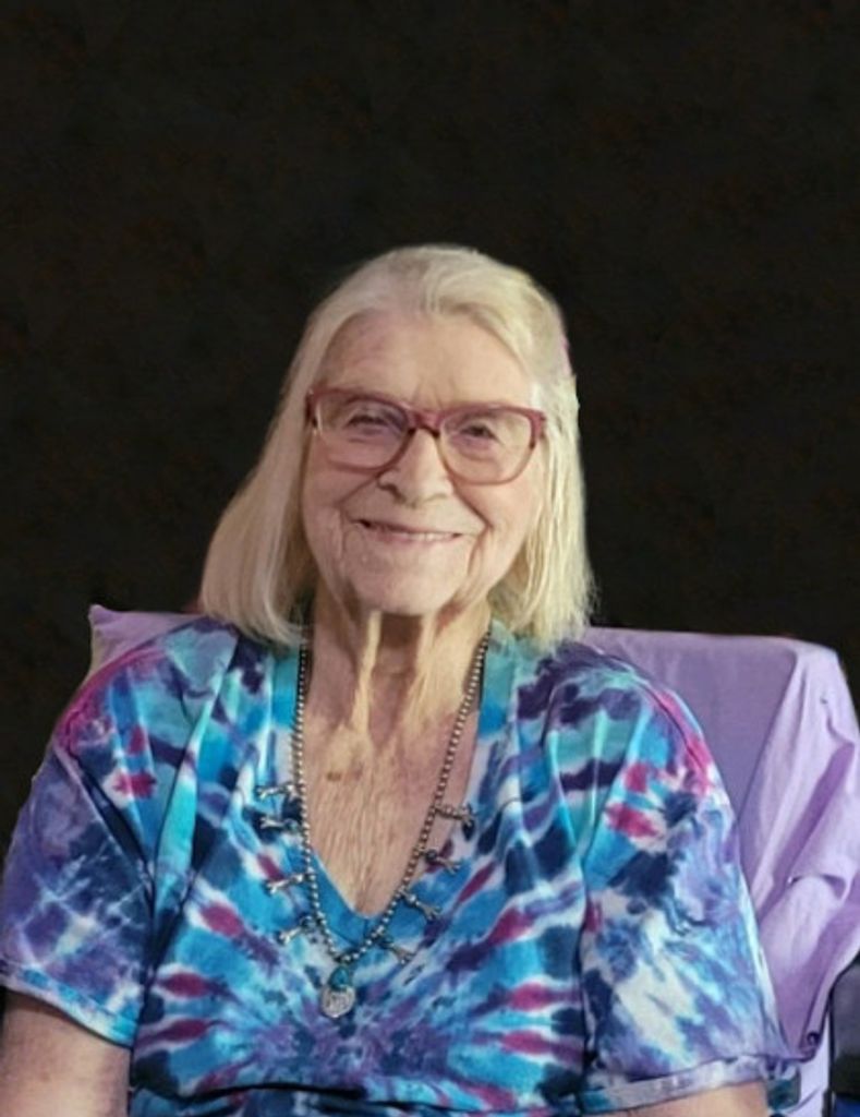 Joann (Lantz)  Young