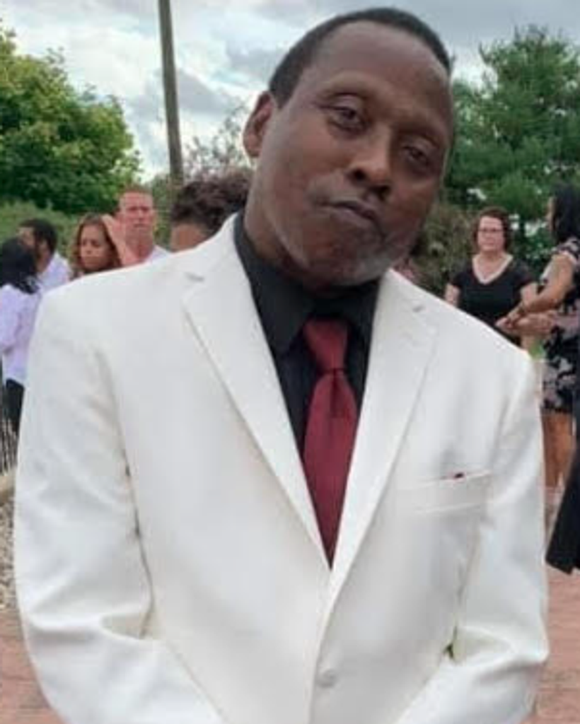 Jerry Leon Edwards Profile Photo