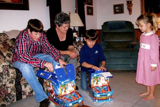 Linda Varnado Legnon photo gallery thumbnail 76 of 86