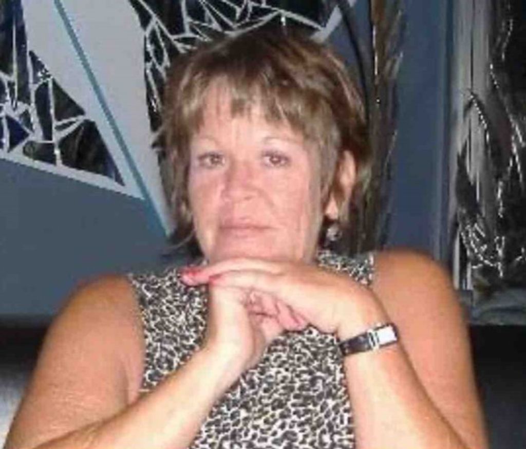 Vickie Sue (Lollar)  Bolling