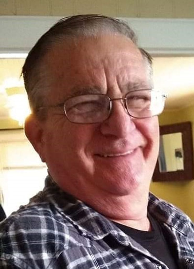 Hoyle (Junior) Lassiter Sykes, Jr Profile Photo