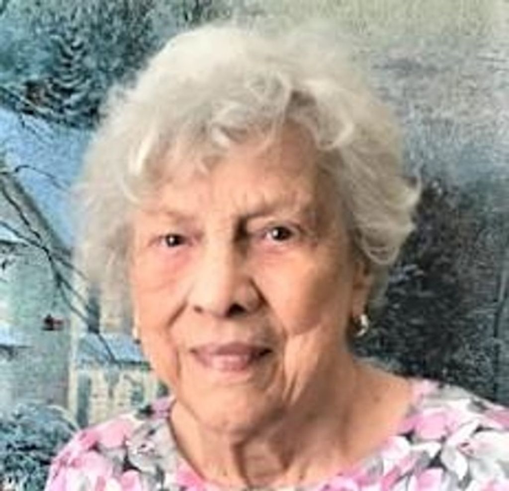 Phoebe E. Mackinnon Profile Photo