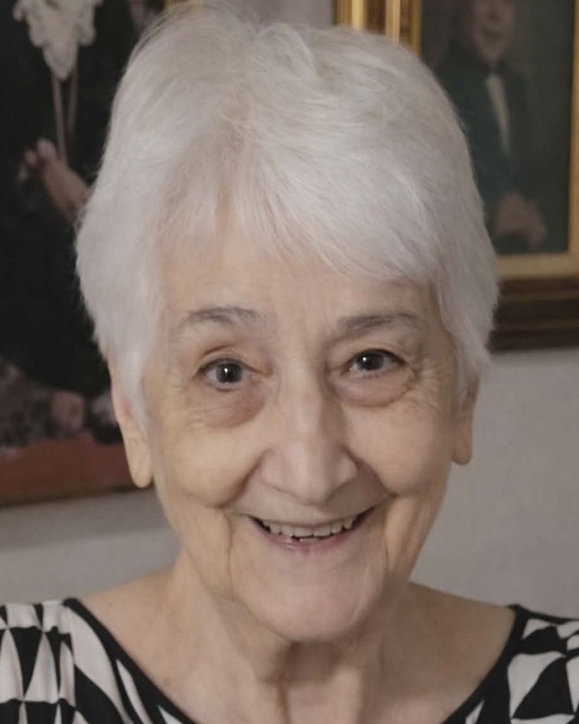 Gloria Gentile Profile Photo