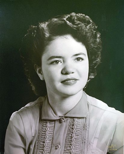 Mary Mills photo gallery thumbnail 63 of 103