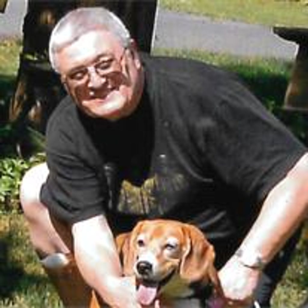 W. Richard De Wees Profile Photo